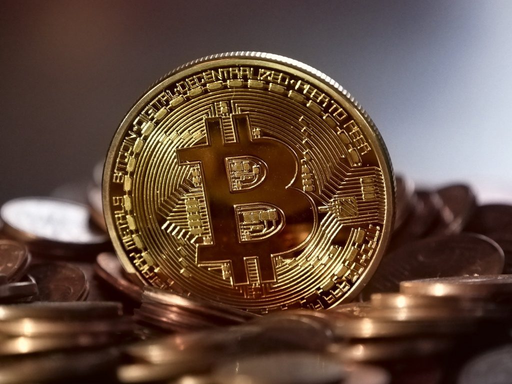 Ma ponad 240 milionów w bitcoinach....nie pamięta hasła ...