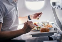 jedzenie samolot